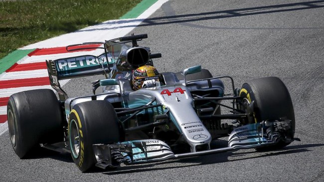 Ünlü F1 Pilotu Birinciliği Kimseye Kaptırmadı
