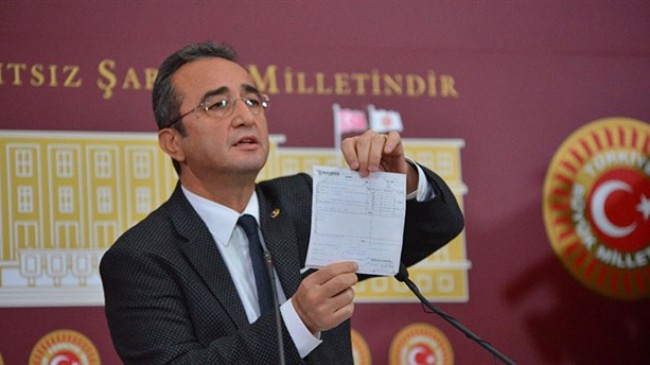 CHP Sözcüsü Sahte Denilen Belgeleri Basına Dağıttı